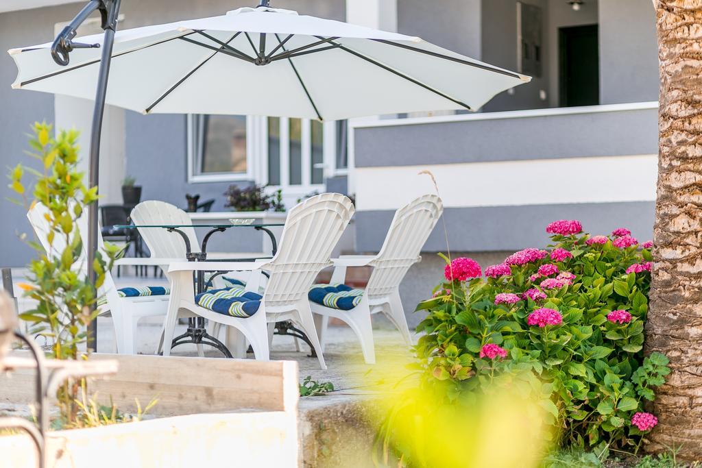 Tramonto Apartments Radanovici Exterior photo